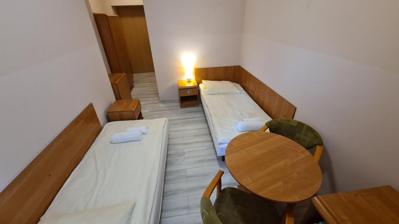 Zacisze Natura Tour Спала Екстериор снимка
